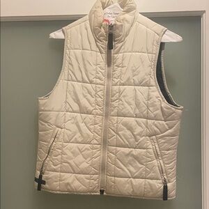 Abercrombie & Fitch Off-White Quilted Vest
